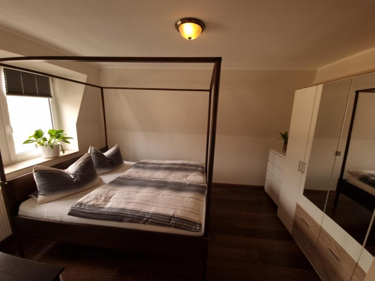 Ferienwohnung Elbhangblick - Fur 2 Personen ドレスデン エクステリア 写真